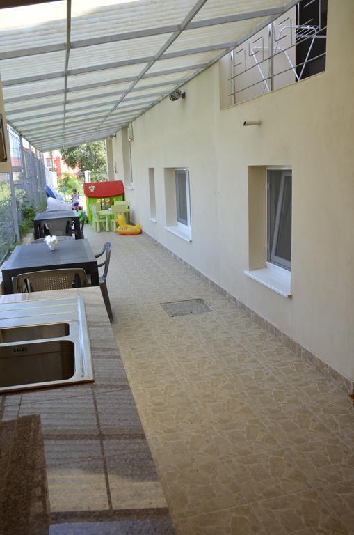 Vila Pacific Costinesti Bagian luar foto