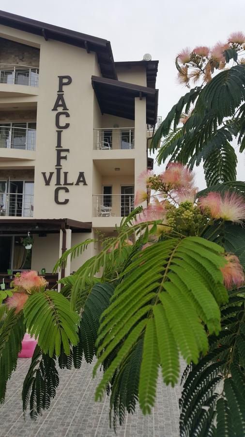 Vila Pacific Costinesti Bagian luar foto