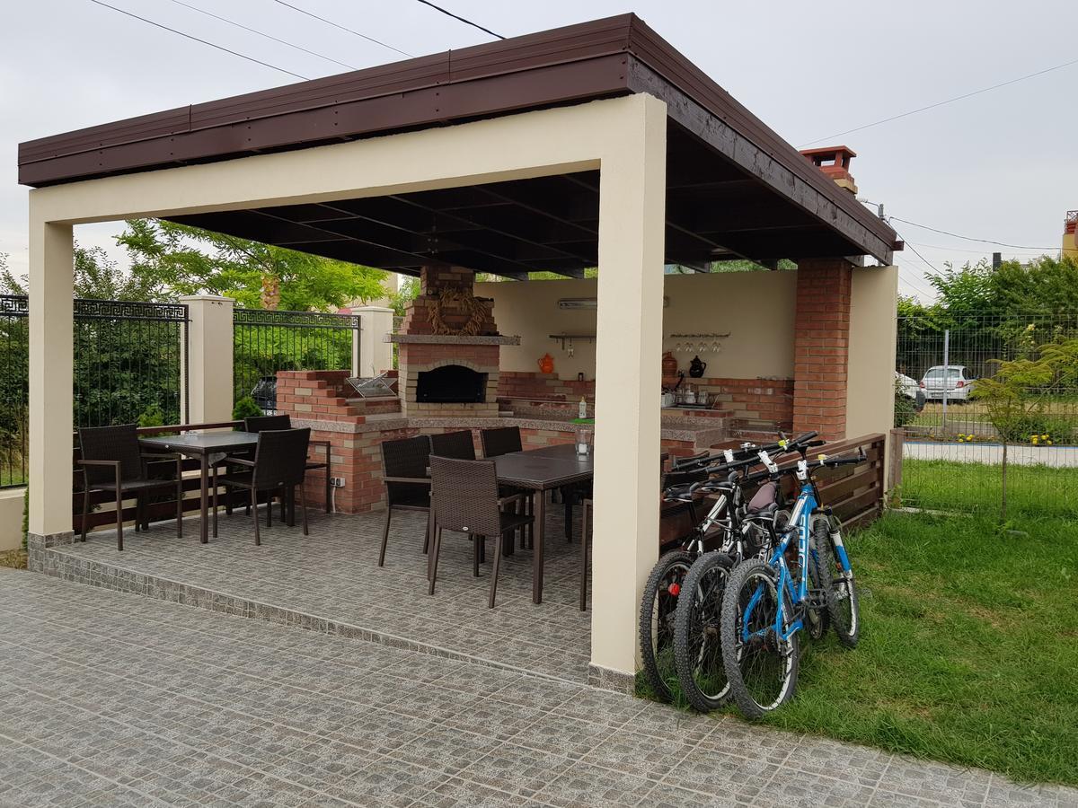 Vila Pacific Costinesti Bagian luar foto
