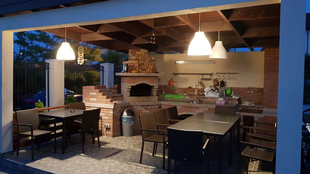 Vila Pacific Costinesti Bagian luar foto